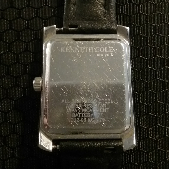 Kenneth Cole Watch - Picture 4 of 4